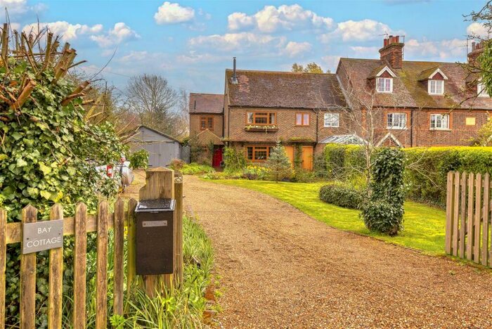 4 Bedroom Detached House For Sale In Maidstone Road, Nettlestead, Maidstone, ME18