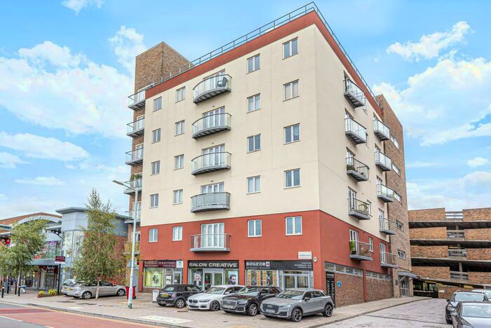 1 Bedroom Apartment To Rent In Market Street, Bracknell, RG12