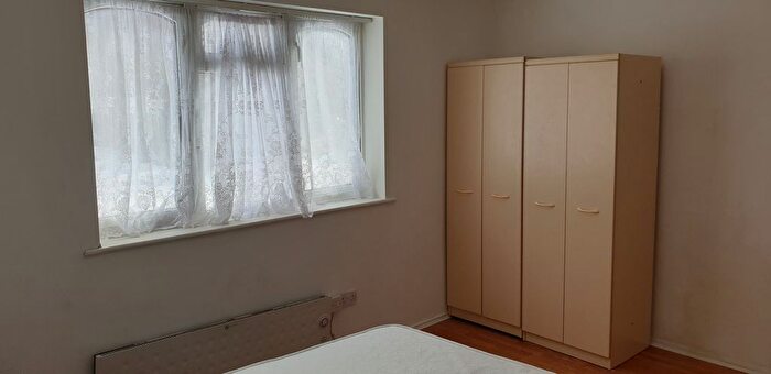 1 Bedroom Flat For Sale In Minster Drive, Birmingham, B10