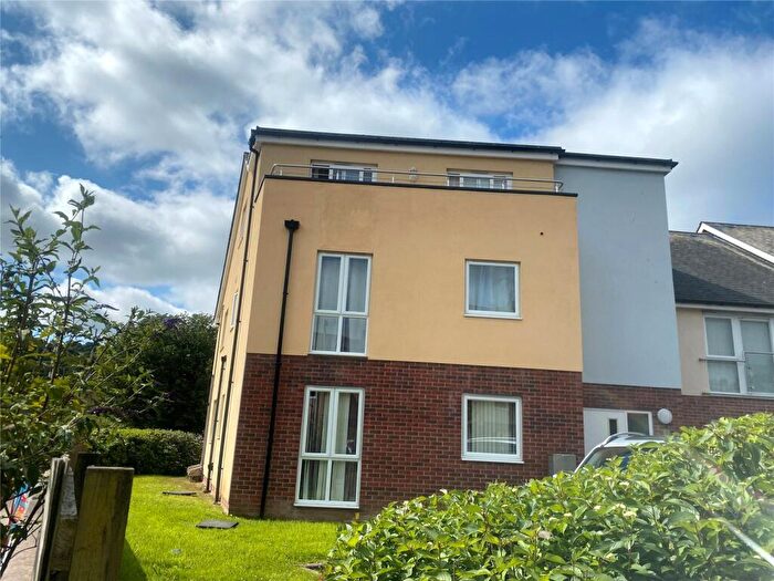 1 Bedroom Apartment For Sale In Y Bae, Bangor, Gwynedd, LL57