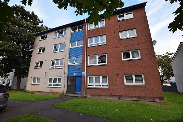 2 Bedroom Flat To Rent In Colonsay Street, Perth, PH1