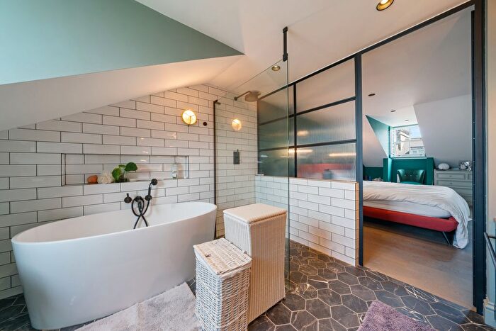 4 Bedroom Terraced House For Sale In Nugent Terrace, St John's Wood, London, NW8