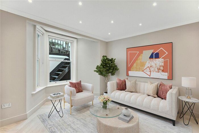 2 Bedroom Flat To Rent In Westgate Terrace, Chelsea, London, SW10