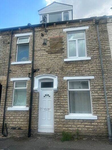 2 Bedroom Terraced House To Rent In Northampton Street, Bradford, West Yorkshire, BD3