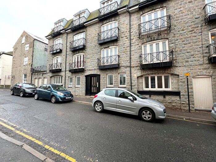1 Bedroom Flat To Rent In Bridport, DT6