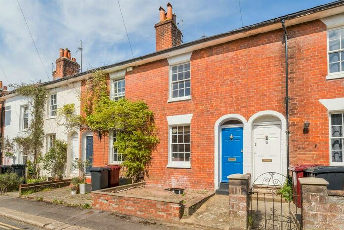2 Bedroom Terraced House To Rent In Washington Street, Chichester, PO19