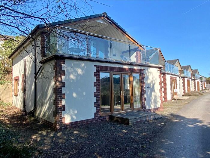 2 Bedroom Garage / Parking For Sale In High Bickington, Umberleigh, Devon, EX37