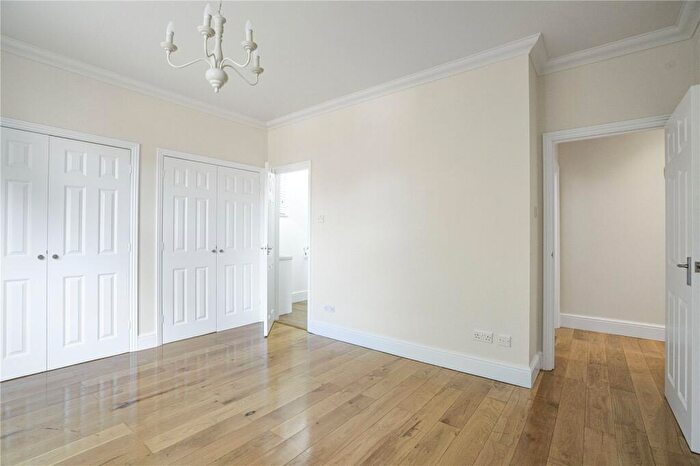 2 Bedroom Apartment For Sale In Victoria Road, Summertown, OX2