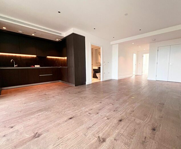 2 Bedroom Apartment To Rent In Fl, Gasholder Place, SE11
