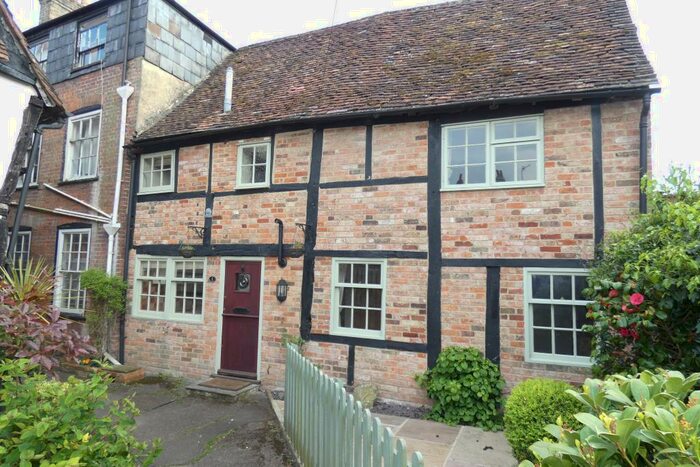 2 Bedroom Cottage To Rent In Salisbury, SP1