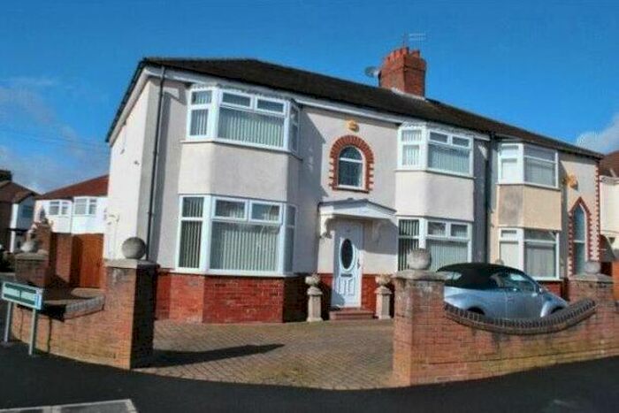 4 Bedroom Semi-Detached House To Rent In Field Lane, Liverpool, L10