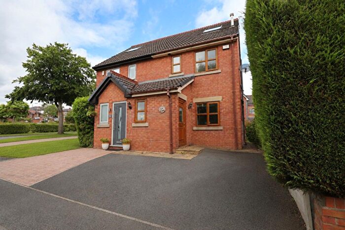 3 Bedroom Semi-Detached House For Sale In Hilda Avenue, Tottington, Bury, BL8