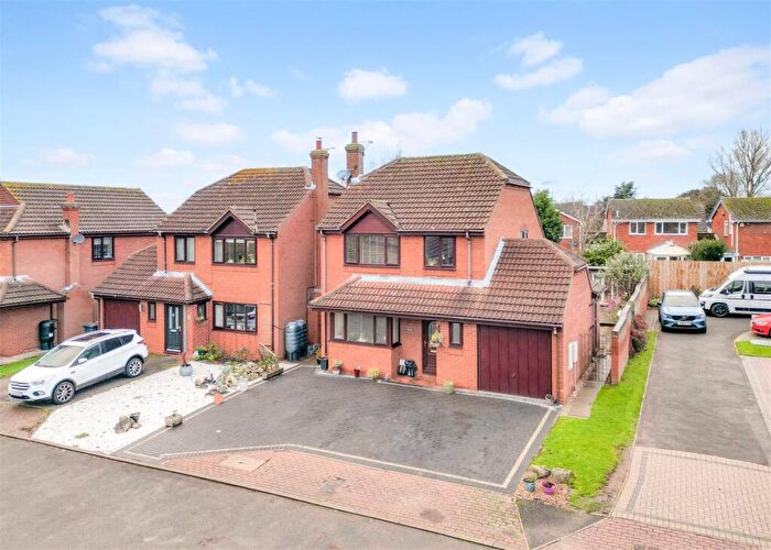 4 Bedroom Detached House For Sale In Flavel Court, Austrey, CV9