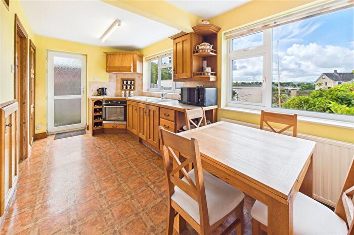 3 Bedroom Semi-Detached House For Sale In Sunnymead, Midsomer Norton, Radstock, Somerset, BA3