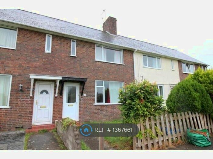 2 Bedroom Terraced House To Rent In Pinewood Square, St Athans, Barry, CF62