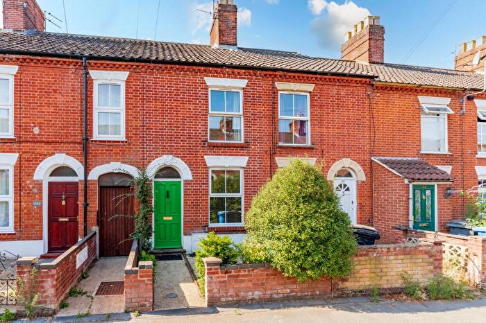 2 Bedroom Terraced House For Sale In Knowsley Road, Norwich, NR3