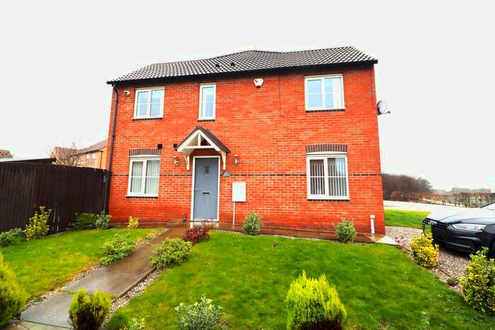 3 Bedroom Semi-Detached House To Rent In Sanderson Way, Swinton, Mexborough, S64
