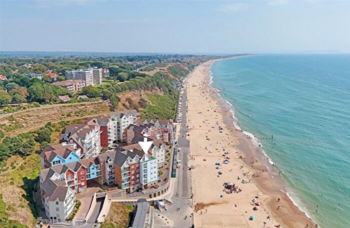 2 Bedroom Penthouse For Sale In Honeycombe Chine, Boscombe, Bournemouth, Dorset, BH5