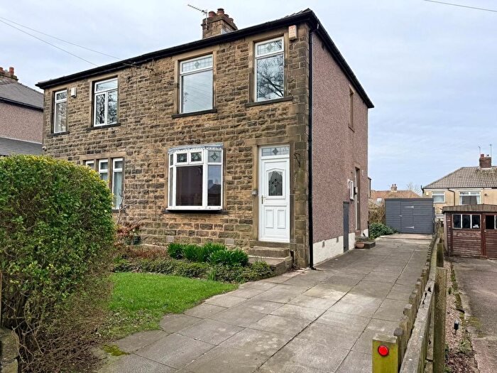 3 Bedroom Semi Detached House To Rent In Bradford, BD6