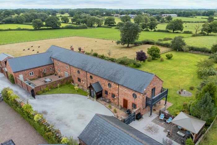 4 Bedroom Barn Conversion For Sale In Colliers Lane, Aston By Budworth, Northwich, CW9