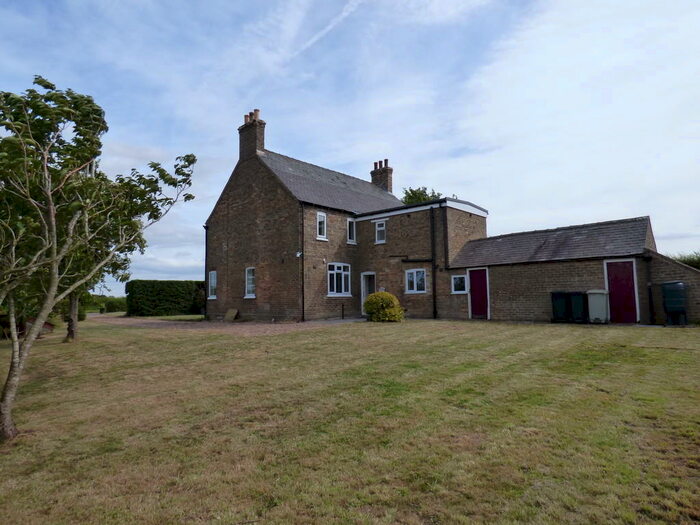 3 Bedroom Semi-Detached House To Rent In Flaxmill Cottage, Aby, LN13