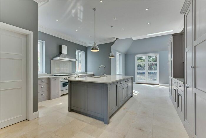 4 Bedroom Semi-Detached House To Rent In West Grove, Walton-On-Thames, Surrey, KT12