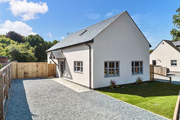 3 Bedroom Detached House For Sale In The Cedars, Bassingbourn, SG8