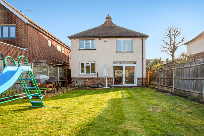 3 Bedroom Detached House To Rent In Lennard Road, Sydenham, SE26