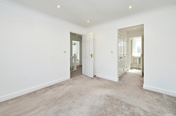 5 Bedroom Detached House To Rent In Tavistock Avenue, Lidbury Square, Mill Hill East, London, NW7