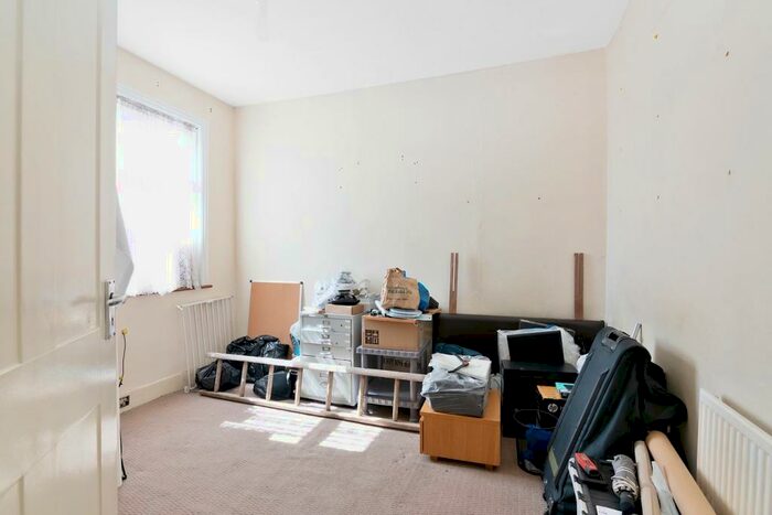3 Bedroom Terraced House For Sale In Colvin Road, East Ham, London, E6