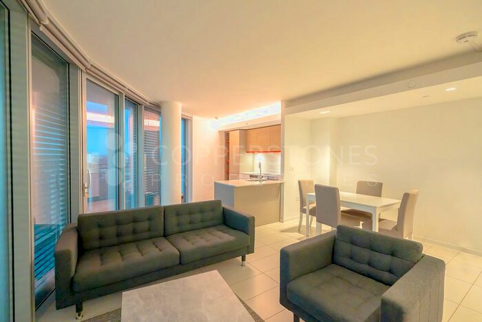 2 Bedroom Flat To Rent In London, E16