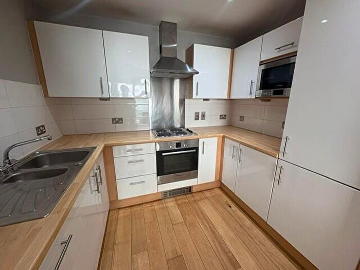1 Bedroom Apartment To Rent In Bute Terrace, Cardiff, CF10