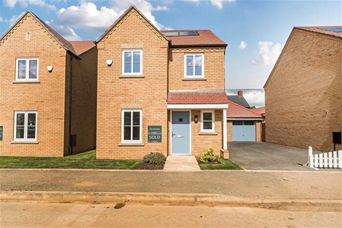 3 Bedroom Detached House To Rent In Bedroom Detached House In Upton Hall Crescent, Upton, Northampton, NN5