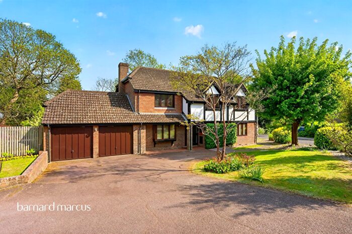 4 Bedroom Detached House For Sale In Russell Hill Road, Purley, CR8