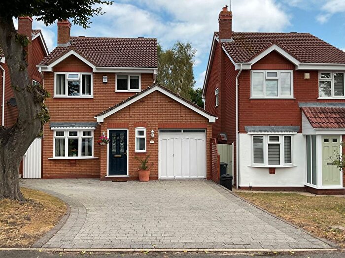 3 Bedroom Detached House For Sale In Poplar Crescent, Norton, Stourbridge, DY8