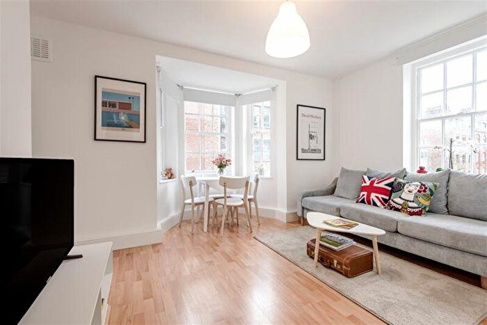1 Bedroom Flat For Sale In Admiral House, Willow Place, SW1P