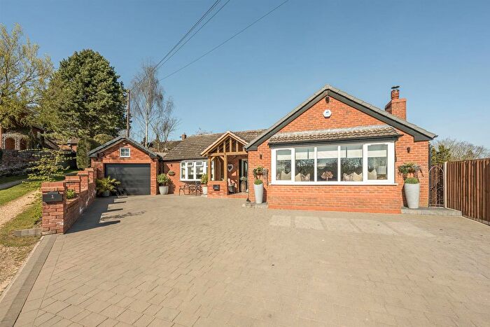 3 Bedroom Detached Bungalow For Sale In Stableford Bungalows, Stableford, Bridgnorth, WV15