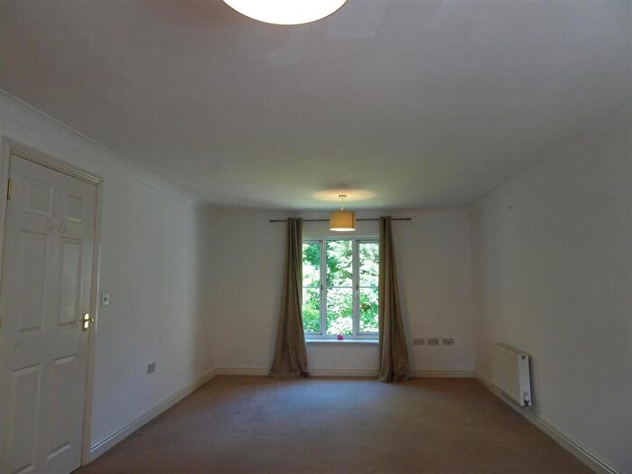 2 Bedroom Apartment To Rent In Doublegates, St Austell, Cornwall, PL25