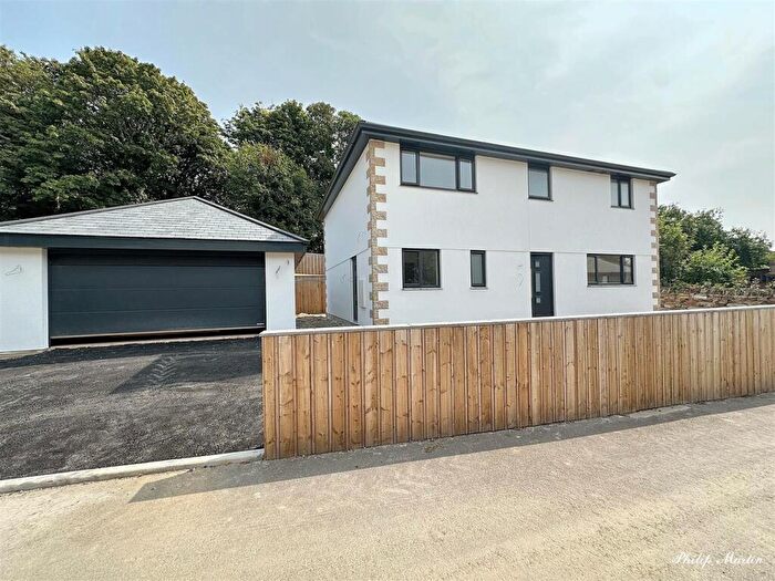 4 Bedroom Detached House For Sale In Sunnyvale Meadow, Hewas Water, PL26