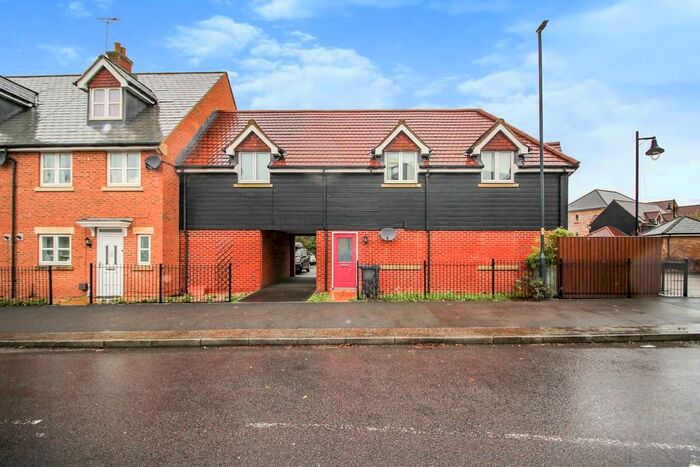 2 Bedroom Property To Rent In Torun Way, Haydon End, Swindon, SN25