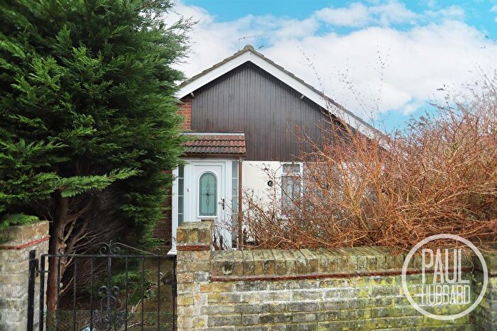 2 Bedroom Semi Detached Bungalow For Sale In Morton Road, Lowestoft, NR33