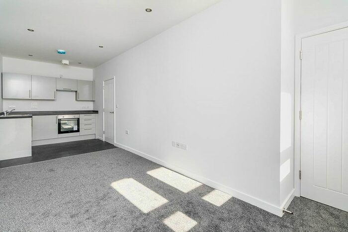 1 Bedroom Flat To Rent In Broadway, Bexleyheath, Kent, DA6