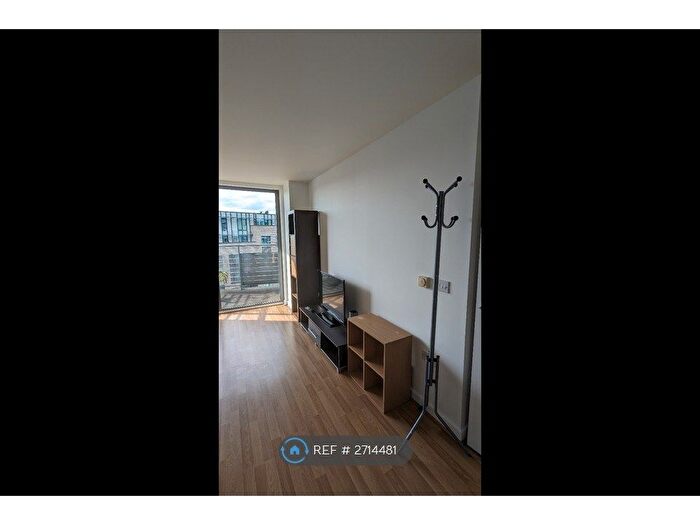 1 Bedroom Flat To Rent In Thomas Frye Court, London, E15