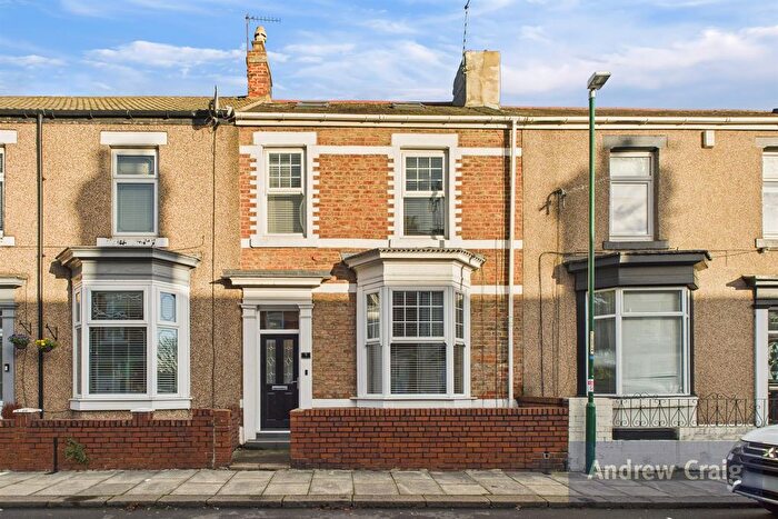 5 Bedroom Terraced House For Sale In Romilly Street, South Shields, NE33