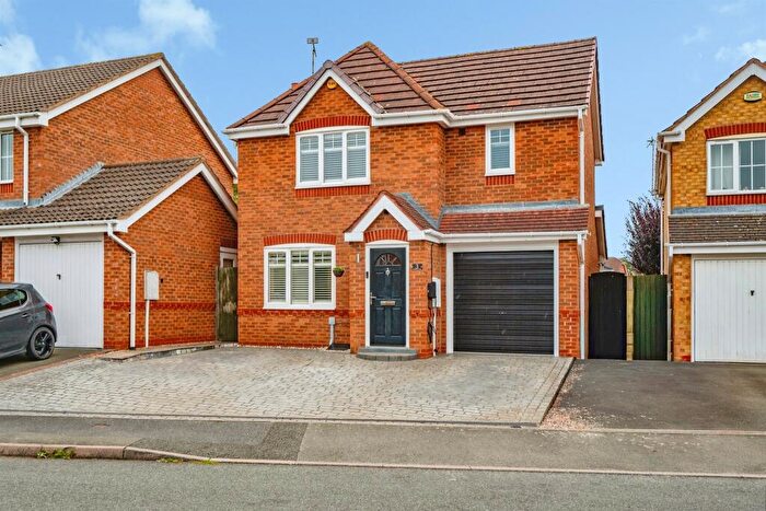 3 Bedroom Detached House For Sale In Tuphall Close, Chellaston, Derby, DE73