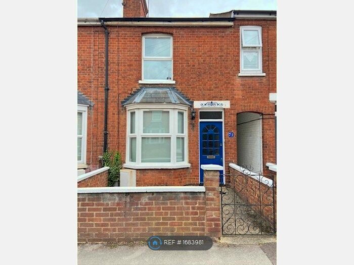 3 Bedroom Terraced House To Rent In Brampton Park Road, Hitchin, SG5