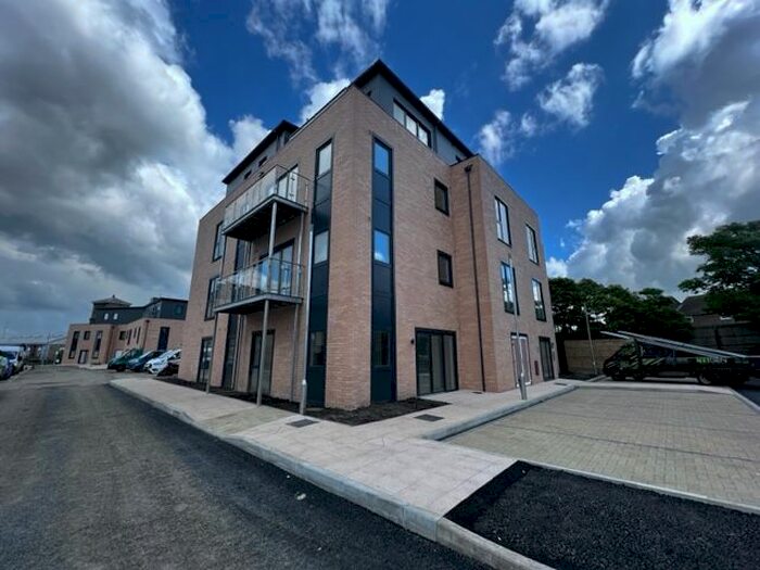 1 Bedroom Flat To Rent In Newtown Road, Ashford, TN24