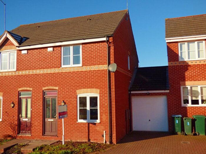2 Bedroom Terraced House To Rent In Mandrake Close Holbrooks Coventry, CV6