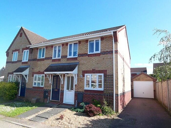 2 Bedroom Semi-Detached House To Rent In Deacon Drive, Hethersett, NR9