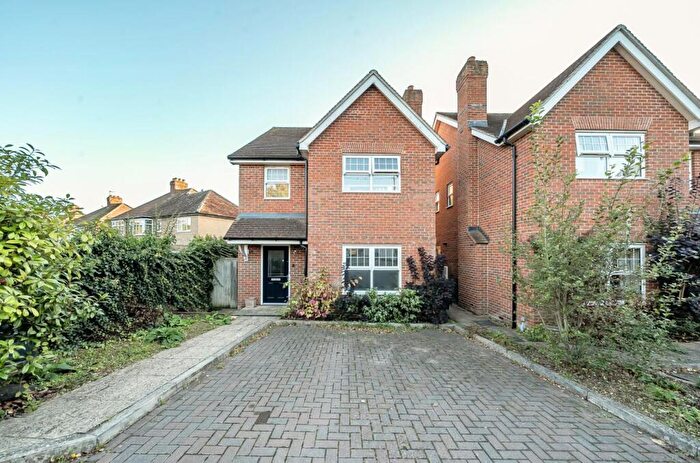 4 Bedroom Detached House For Sale In Southern Road, Thame, OX9